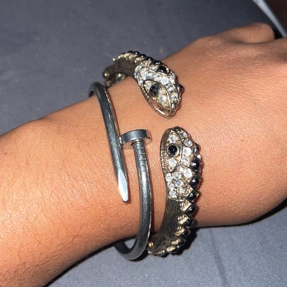 Arden B Jewelry - Snake nail bracelet set